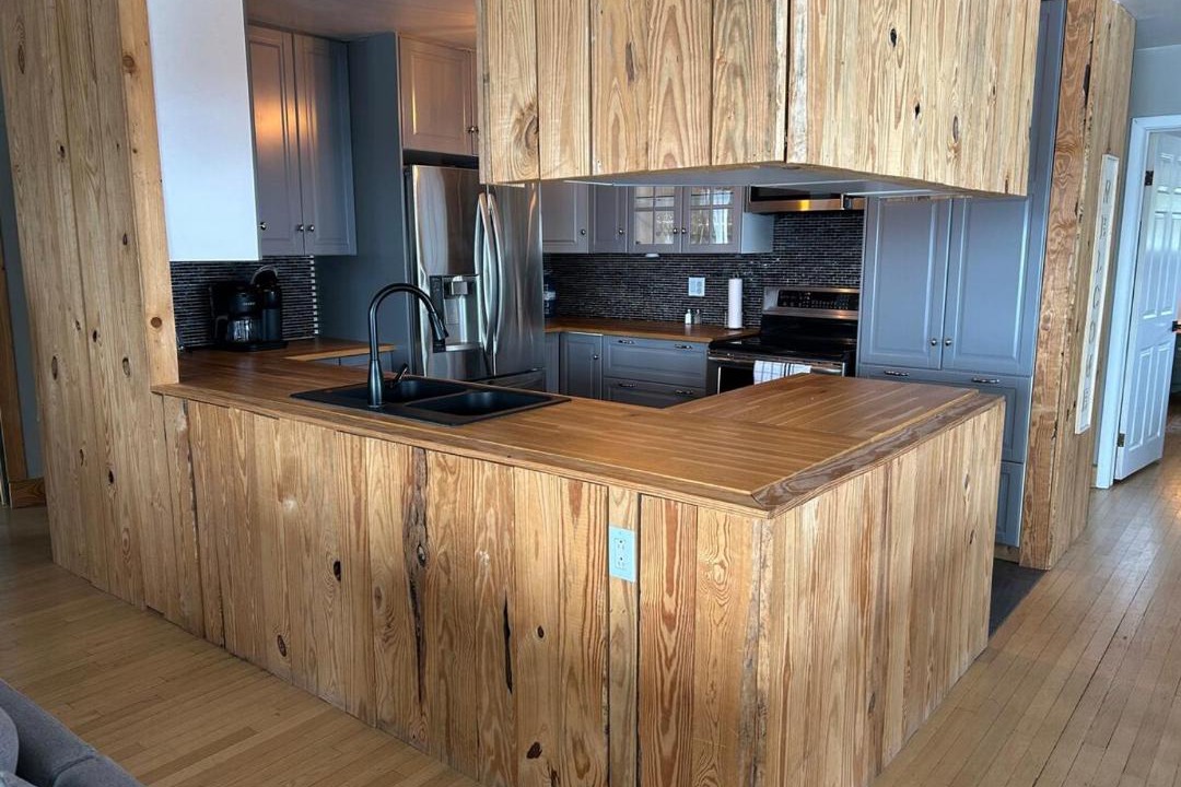 Photo of Kitchen in Grenville-sur-la-Rouge