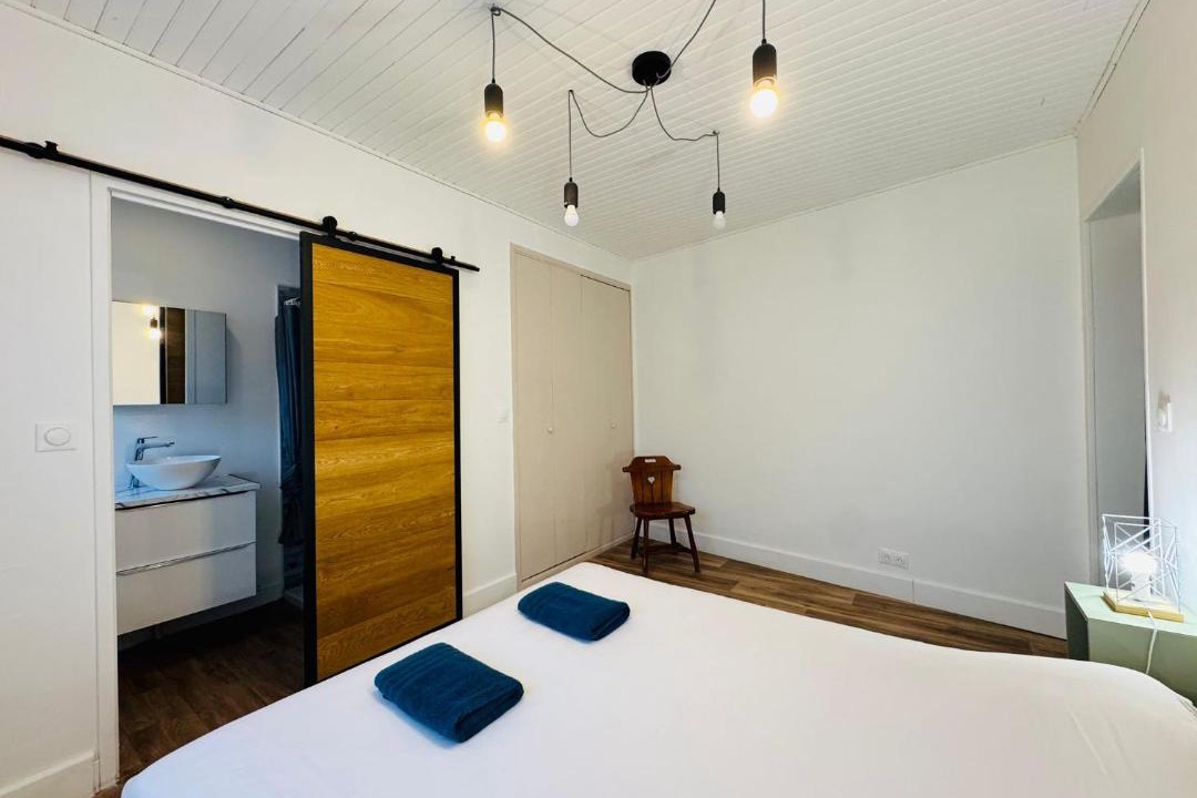 Photo of Bedroom in Noyen-sur-Sarthe