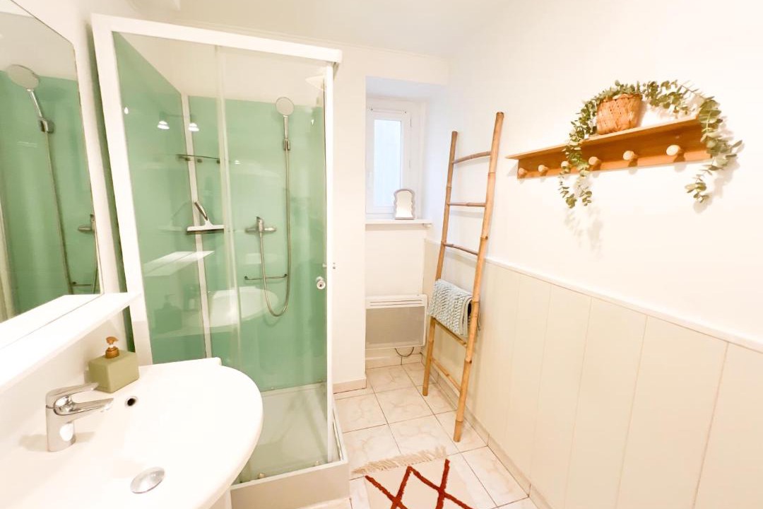 Photo of Bathroom in Trignac