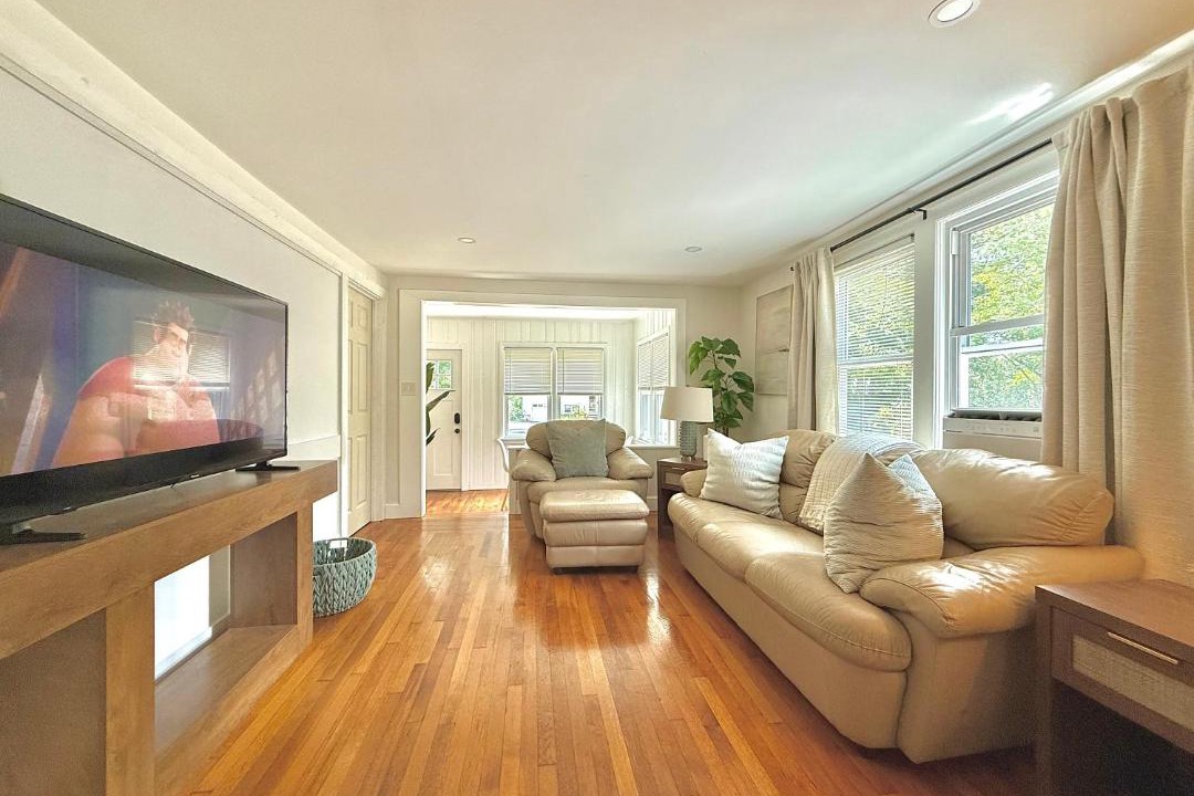 Photo of Livingroom in North Haven