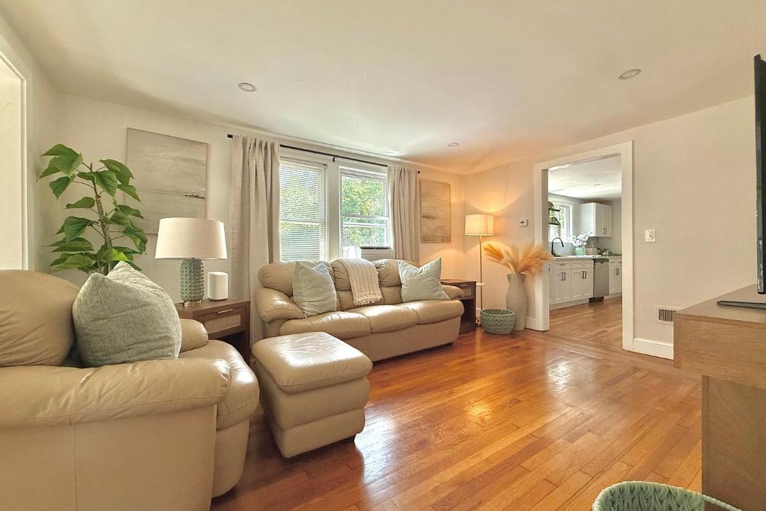 Photo of Livingroom in North Haven