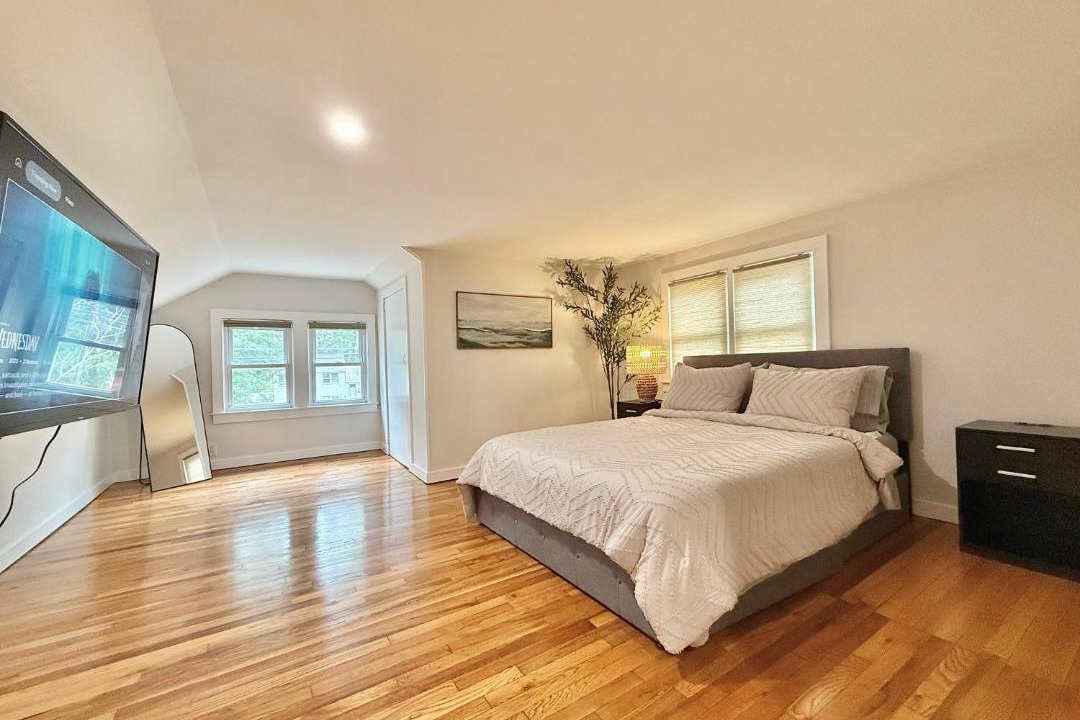 Photo of Bedroom in North Haven