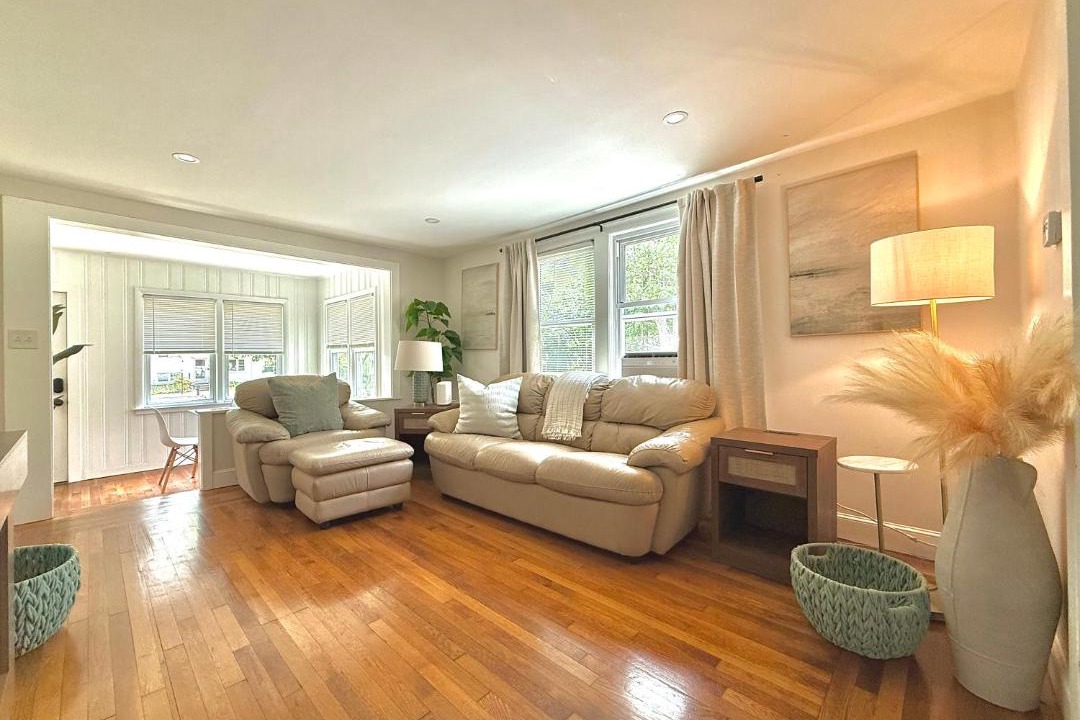 Photo of Livingroom in North Haven