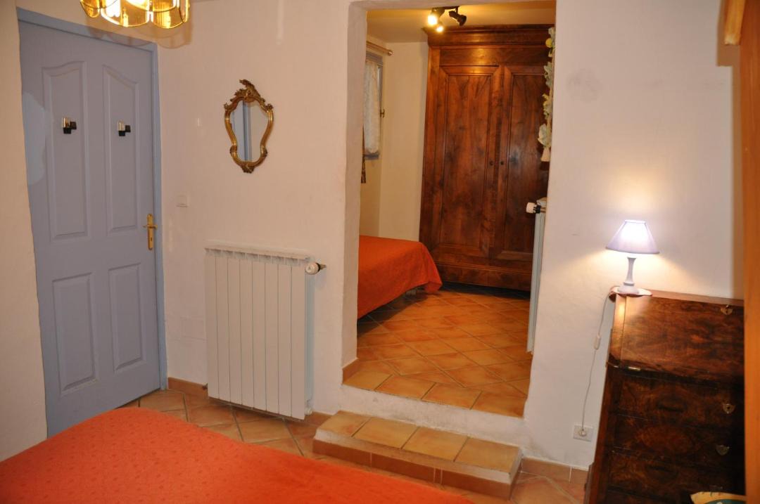 Photo of Others in Revest-du-Bion