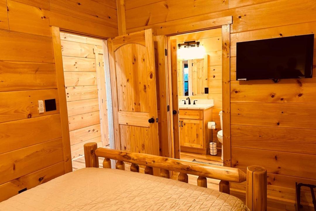 Photo of Bedroom in Harrodsburg