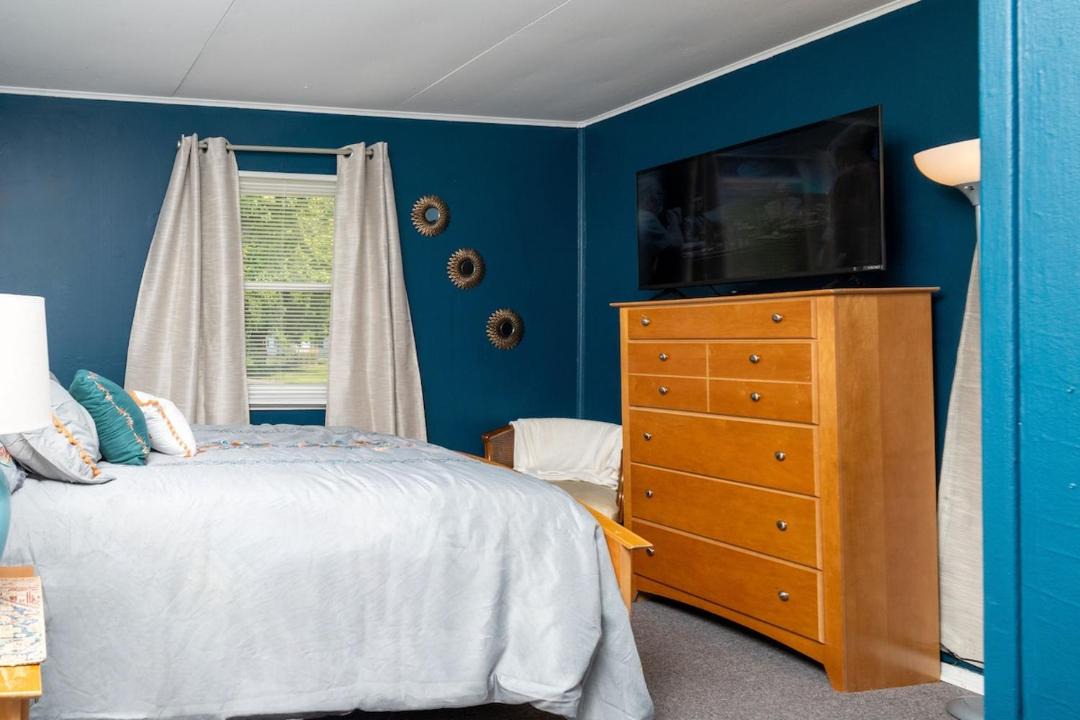 Photo of Bedroom in Urbana