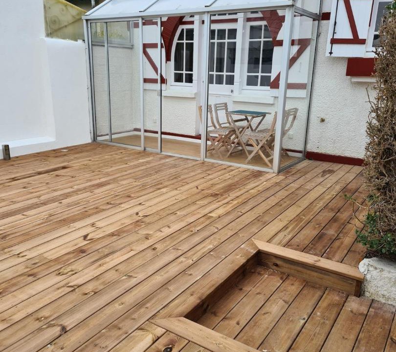 Photo of Patio Balcony in Luc-sur-Mer