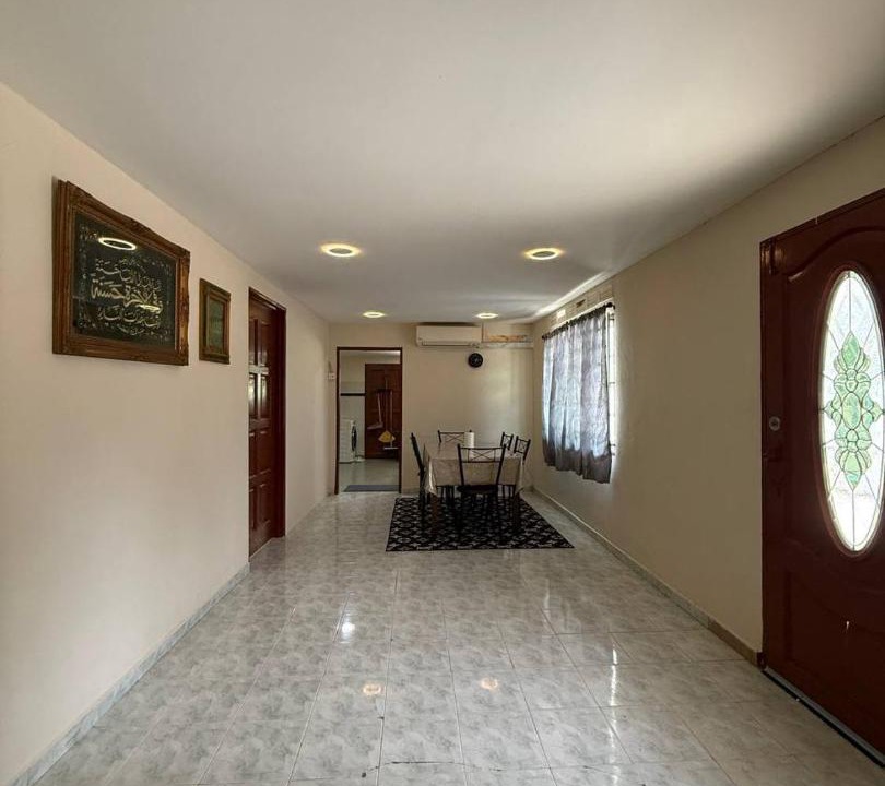 Photo of Others in Serom