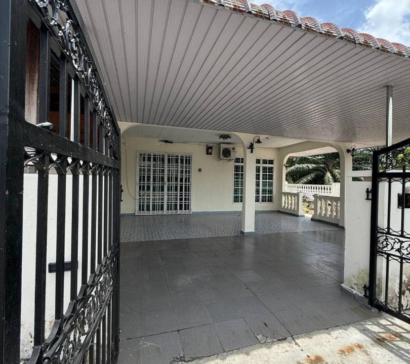 Photo of Others in Serom