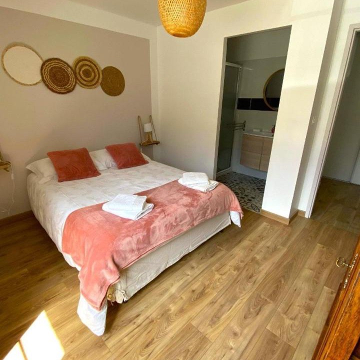 Photo of Bedroom in Saint-Pierre-de-Plesguen