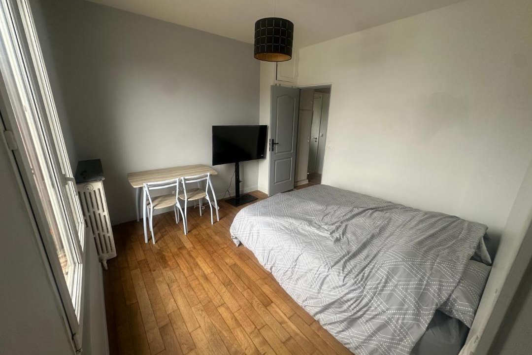 Photo of Bedroom in Aulnay-sous-Bois