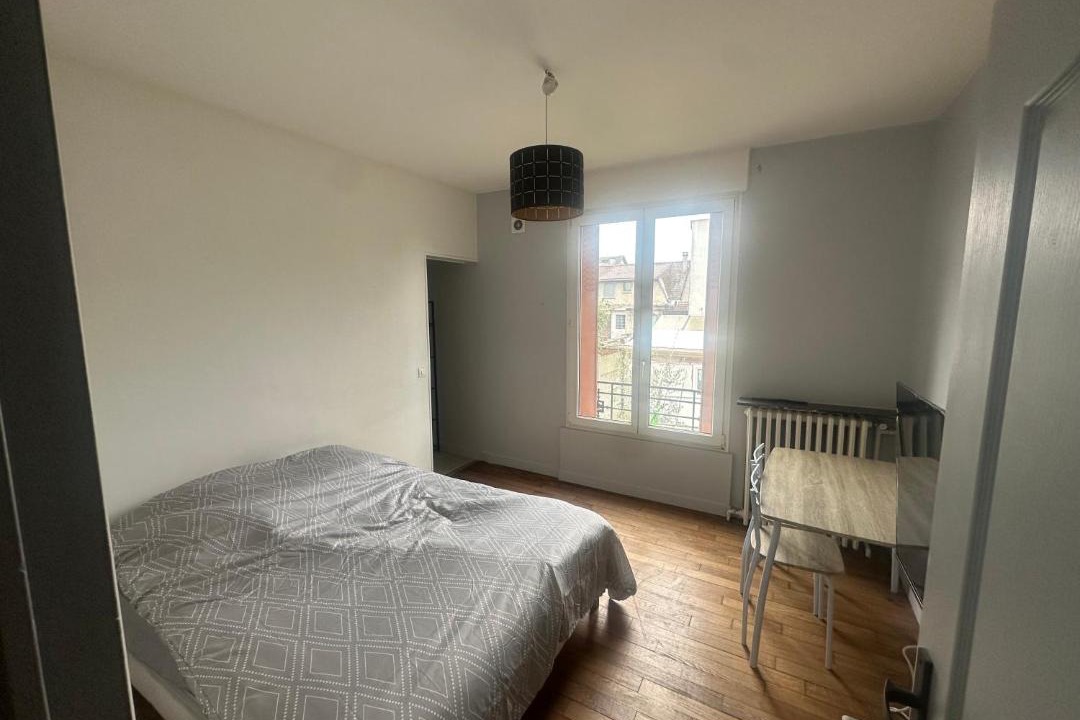 Photo of Bedroom in Aulnay-sous-Bois