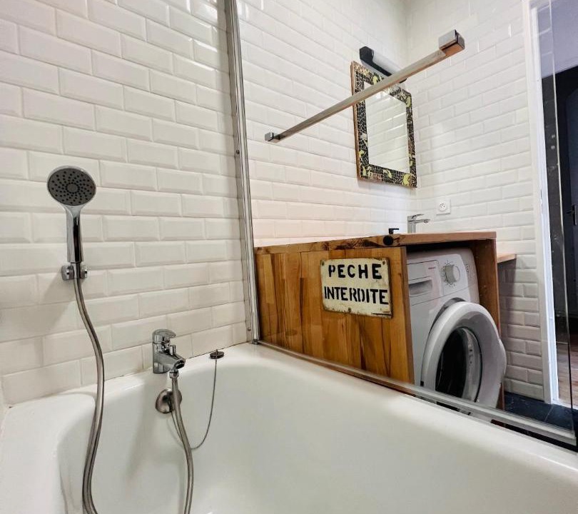 Photo of Bathroom in Lambersart