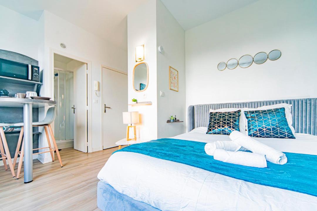Photo of Bedroom in Saint-Pierre-des-Corps