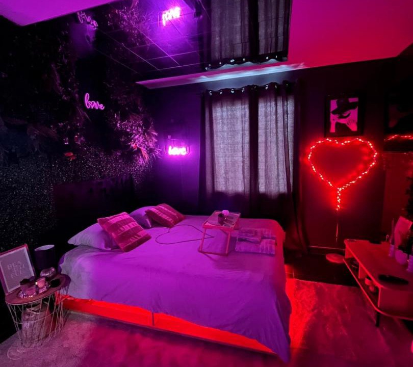 Photo of Bedroom in Mantes-la-Jolie