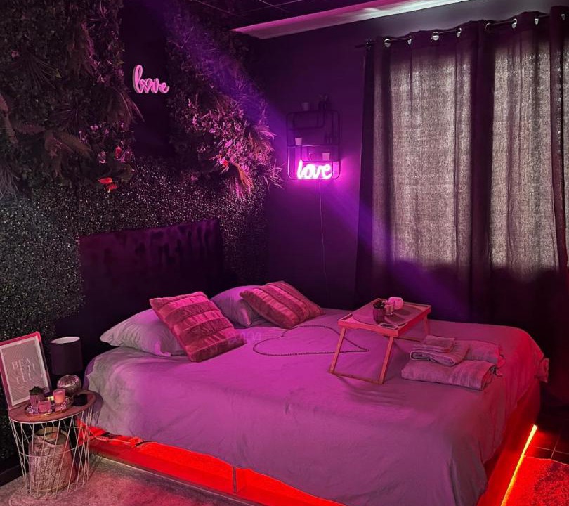 Photo of Bedroom in Mantes-la-Jolie