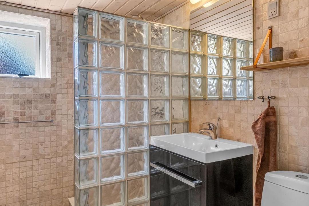 Photo of Bathroom in Hojer