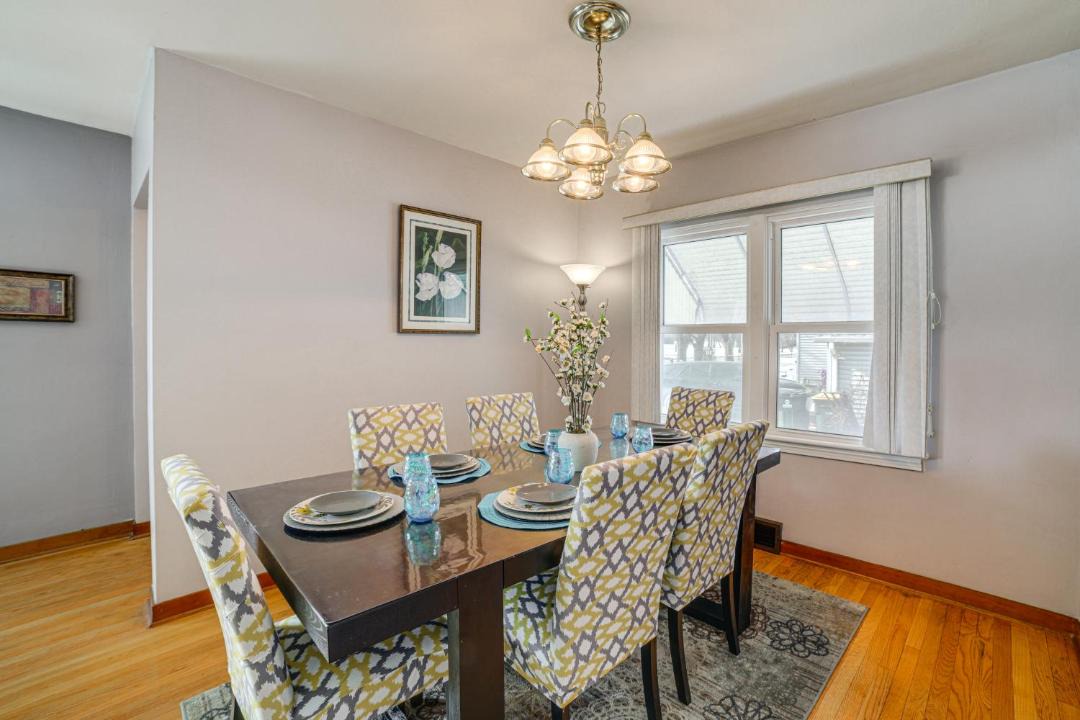 Photo of Others in Lansing