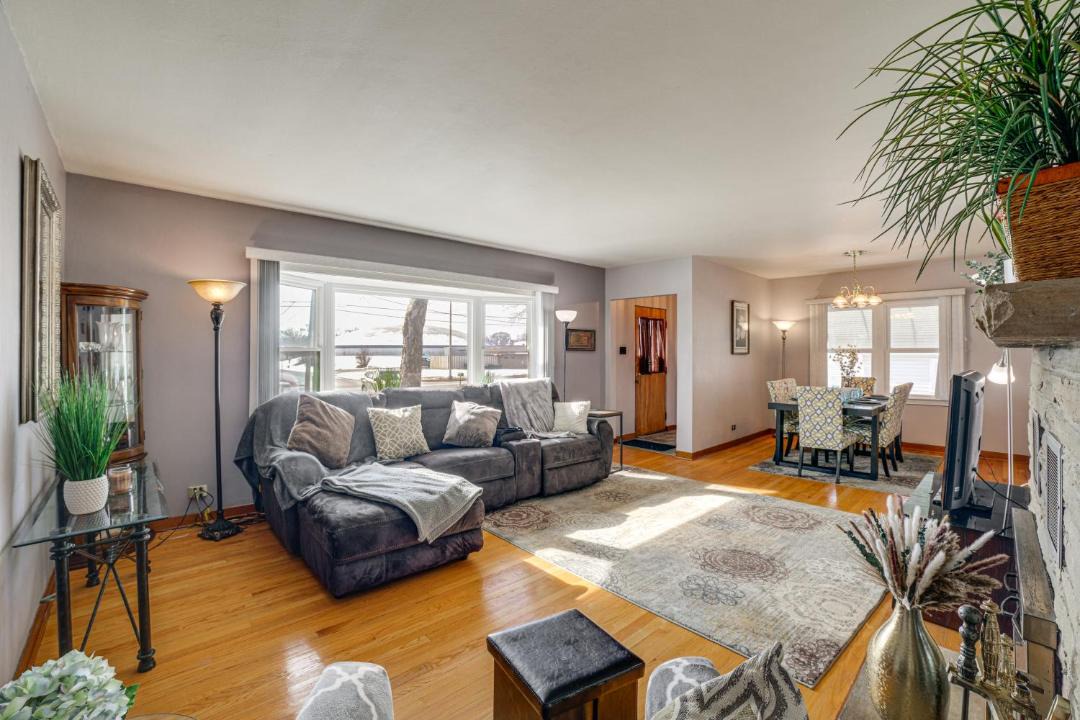 Photo of Others in Lansing