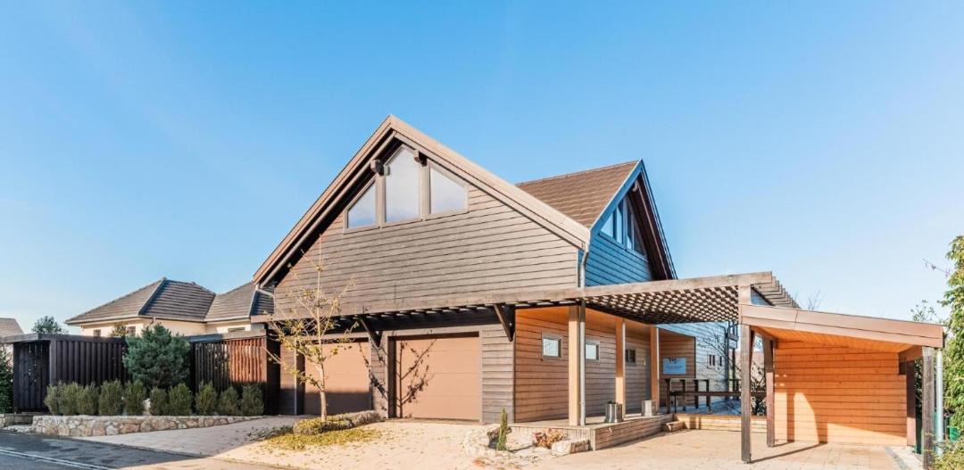 Photo of Others in Leymen