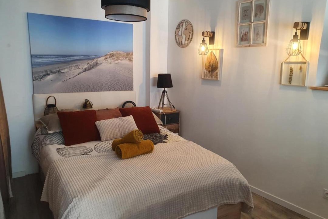 Photo of Bedroom in Baguer-Pican