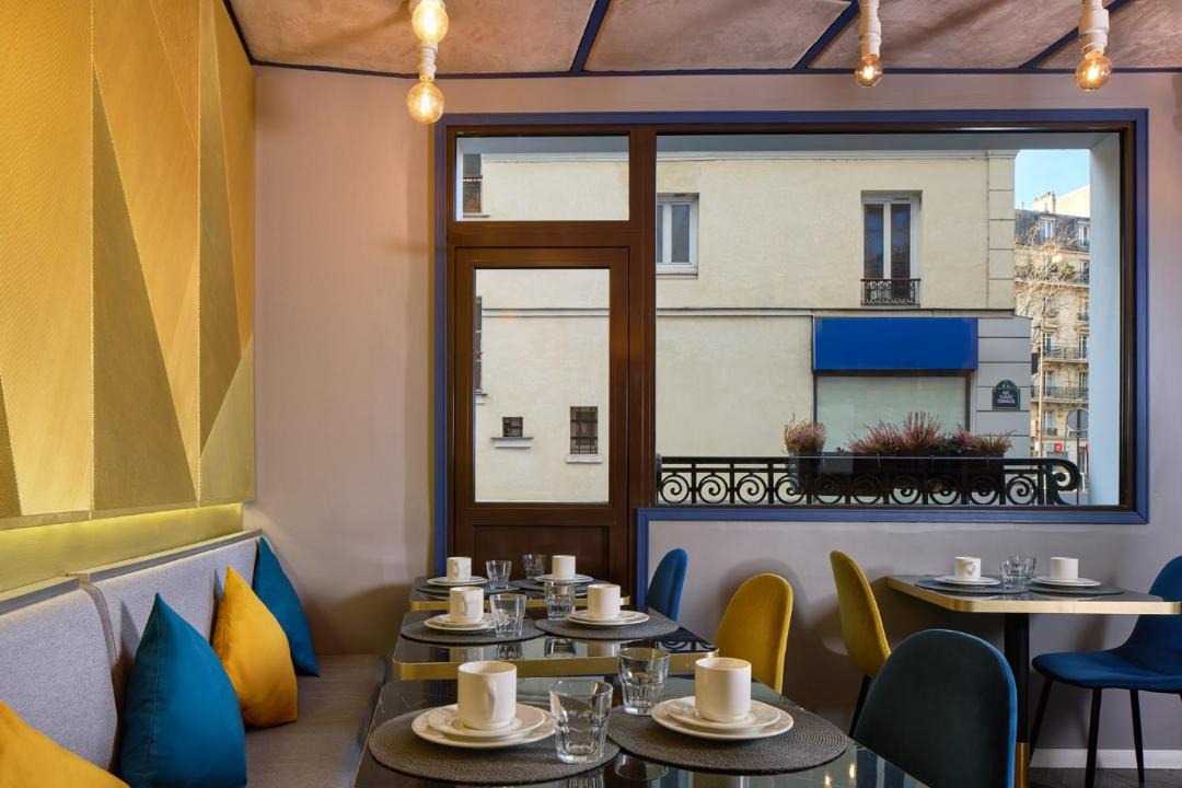 Photo of Others in Auteuil