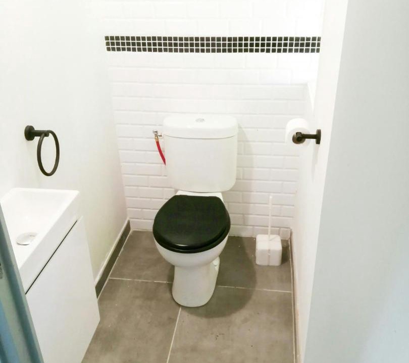 Photo of Bathroom in Limesy