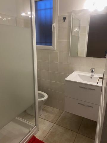 Photo of Bathroom in Etoile-sur-Rhone