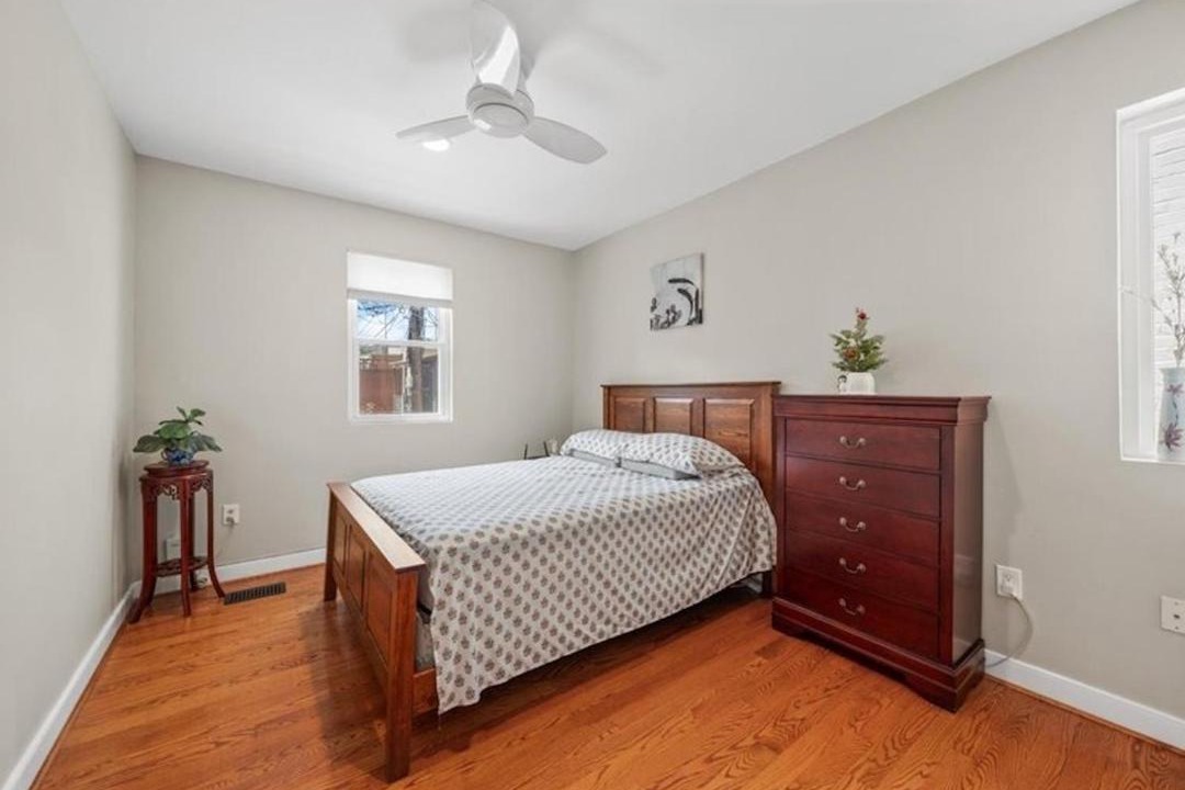 Photo of Bedroom in Stanton Park
