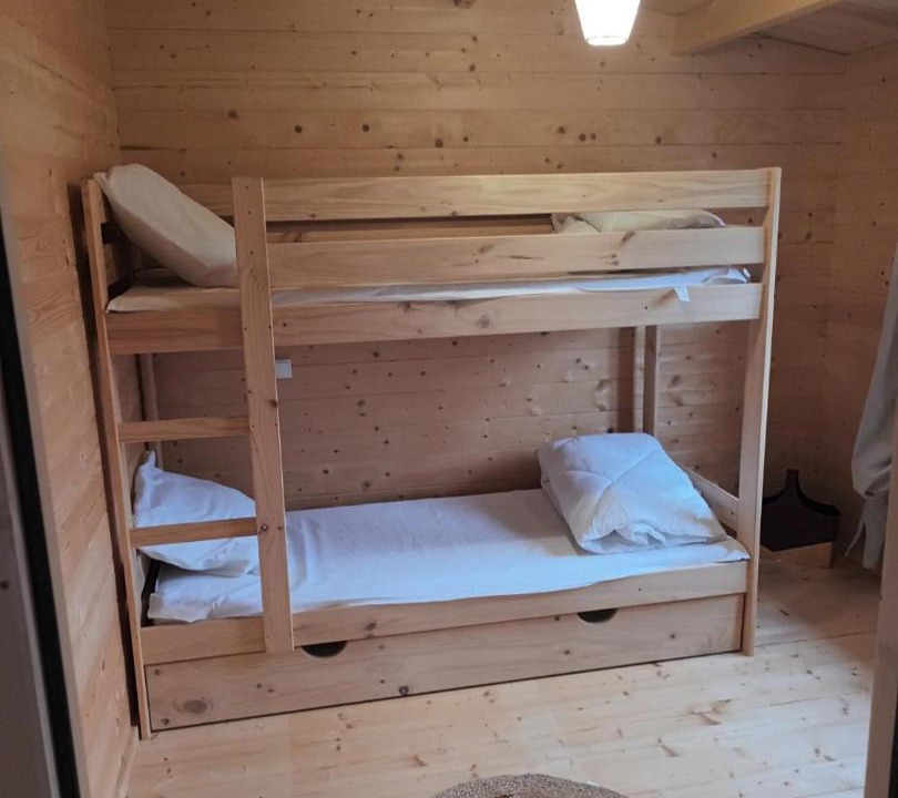 Photo of Bedroom in Montel-de-Gelat