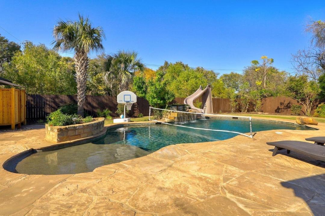 Photo of Others in Forest North Estates