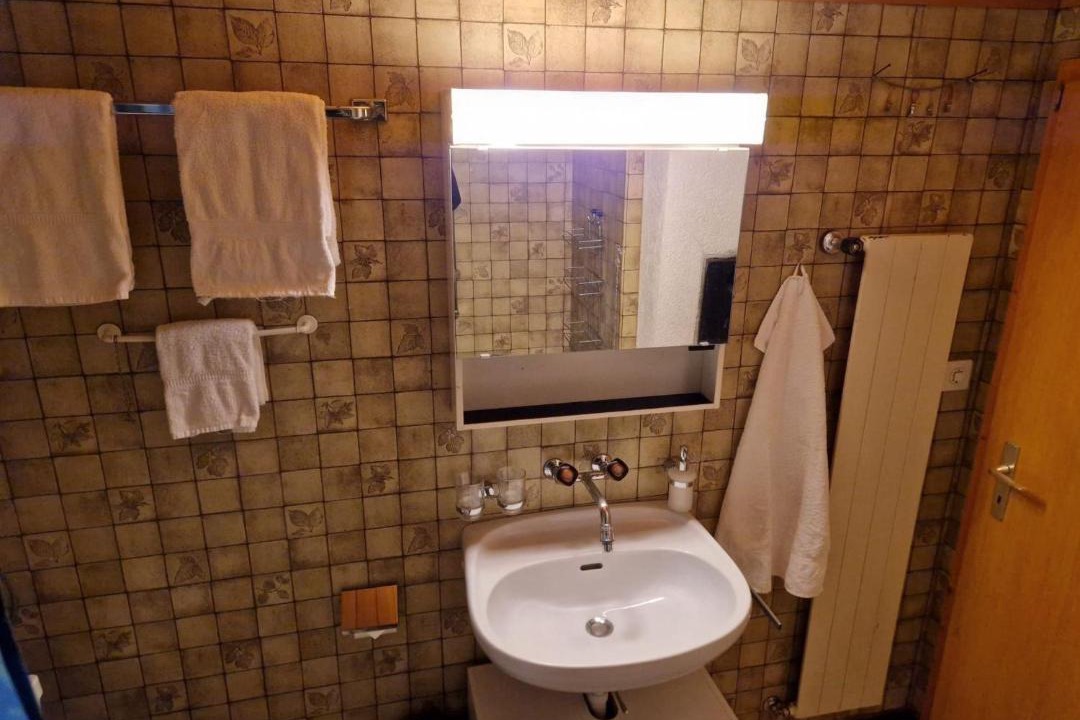 Photo of Bathroom in Zweisimmen
