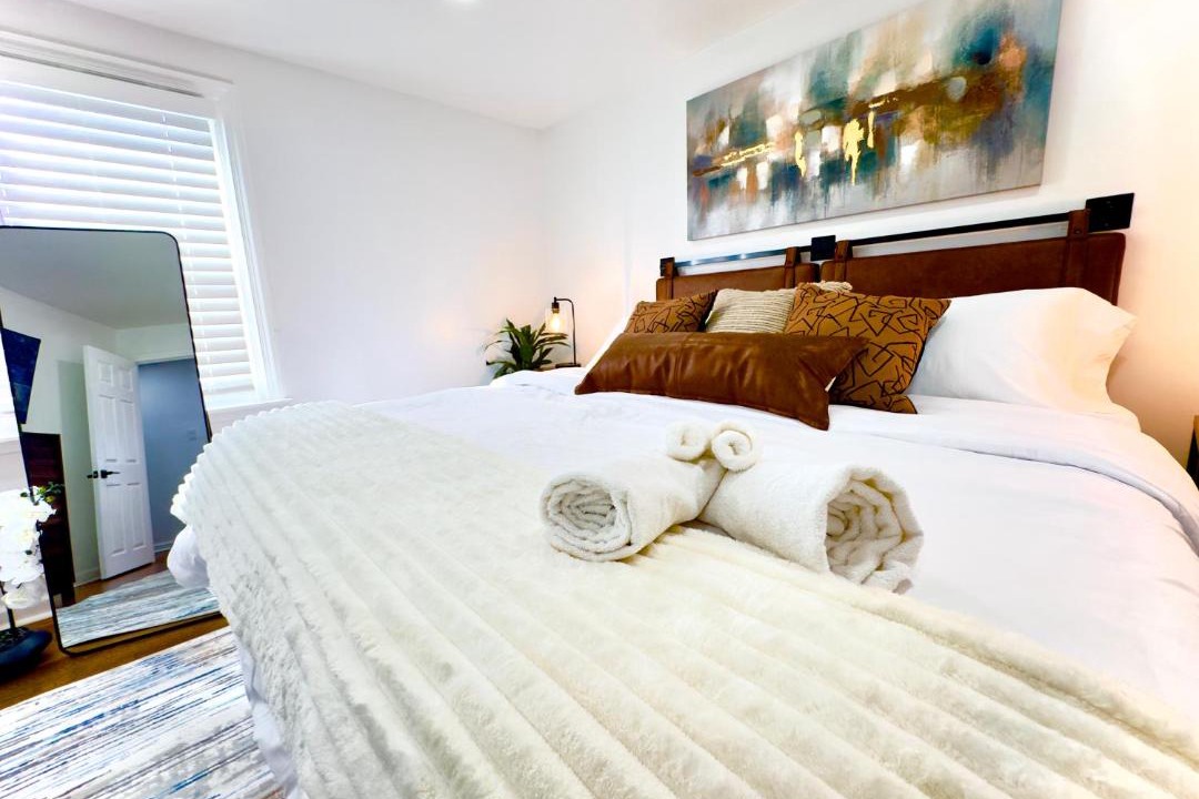 Photo of Bedroom in Foxcroft Square