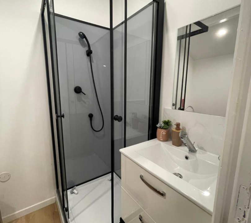 Photo of Bathroom in Les Essarts-le-Roi