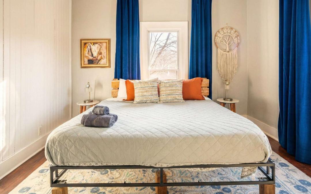 Photo of Bedroom in Hartsburg