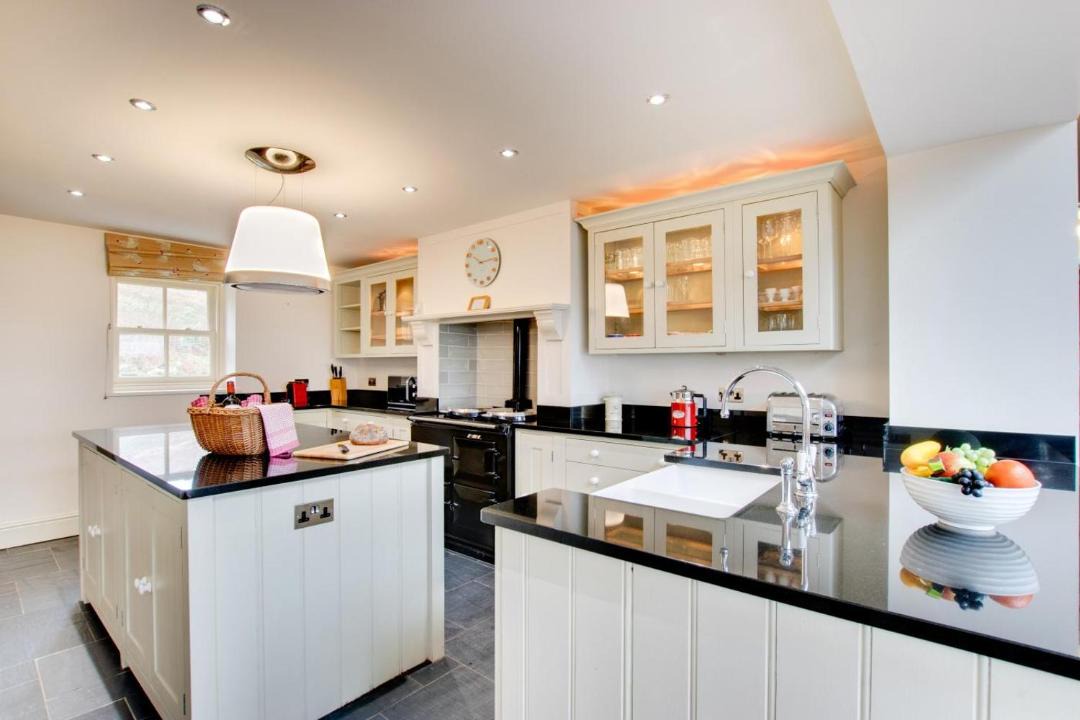 Photo of Others in Crynant