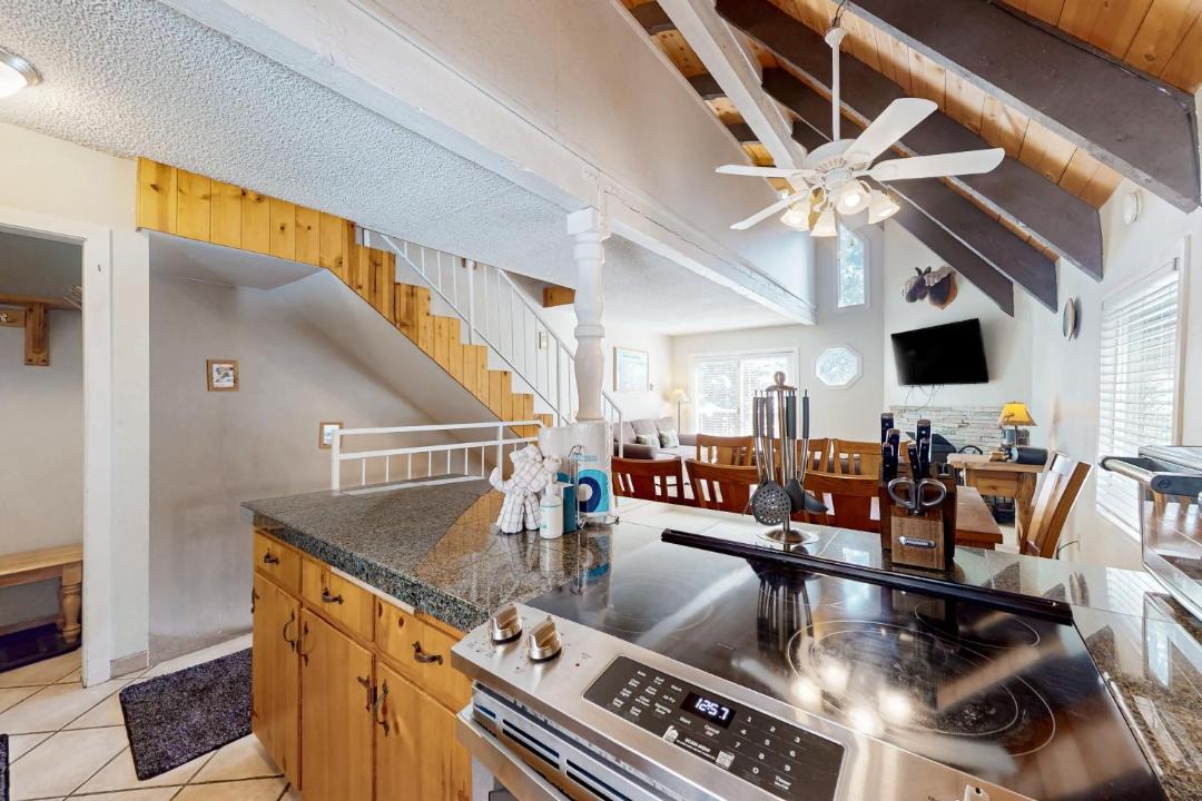 Photo of Kitchen in Mammoth Lakes