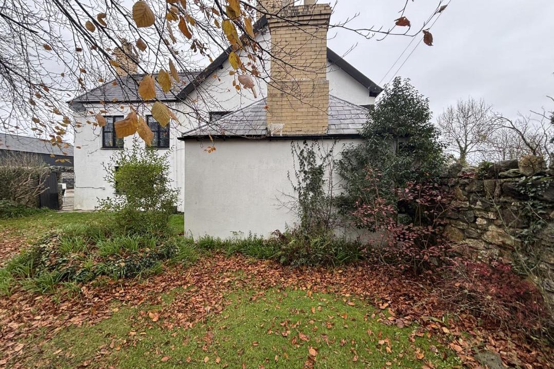 Photo of Others in Dwyran