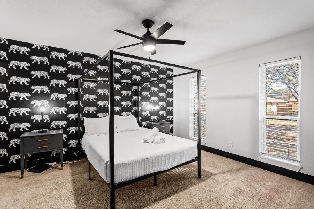 Photo of Bedroom in North Central Carrollton