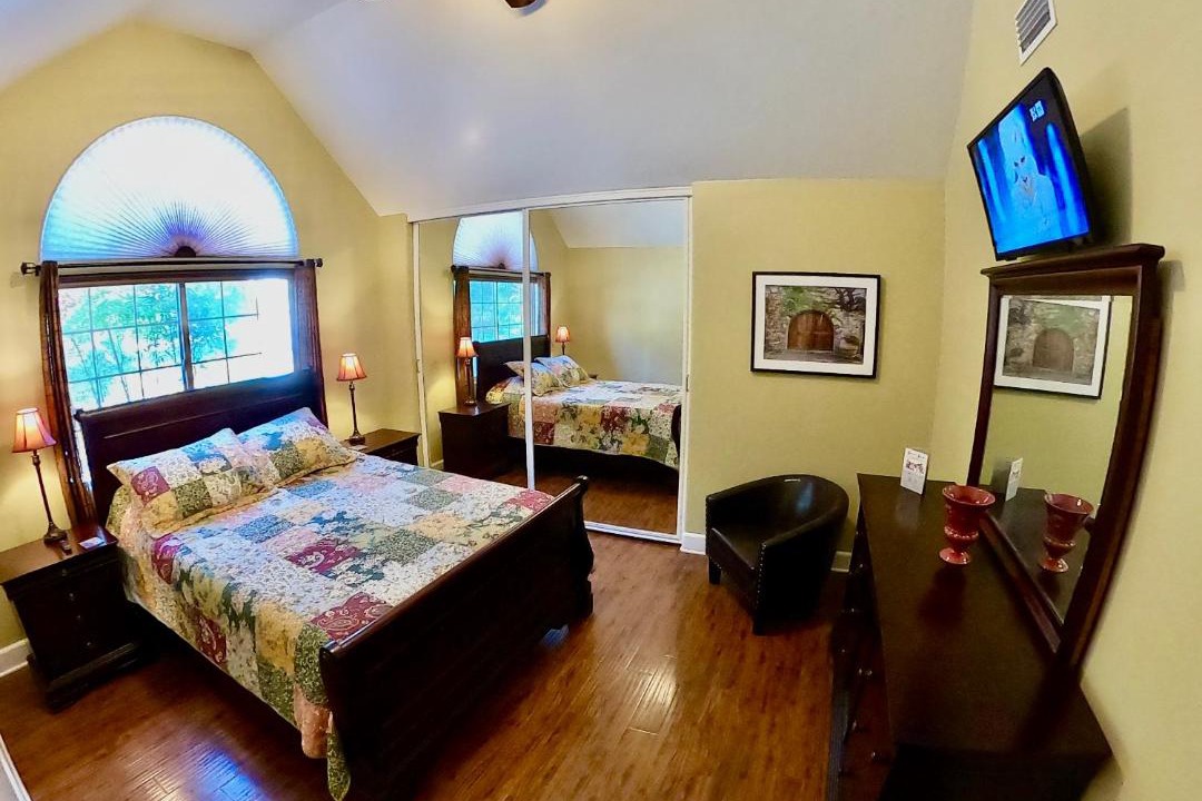Photo of Bedroom in Murrieta
