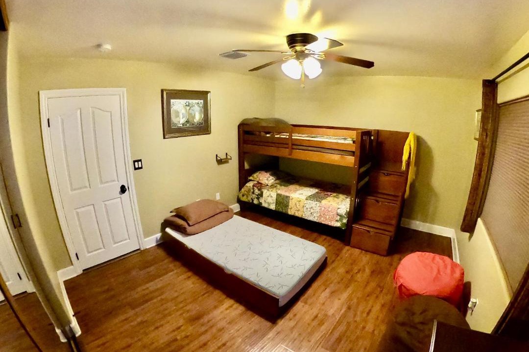 Photo of Bedroom in Murrieta