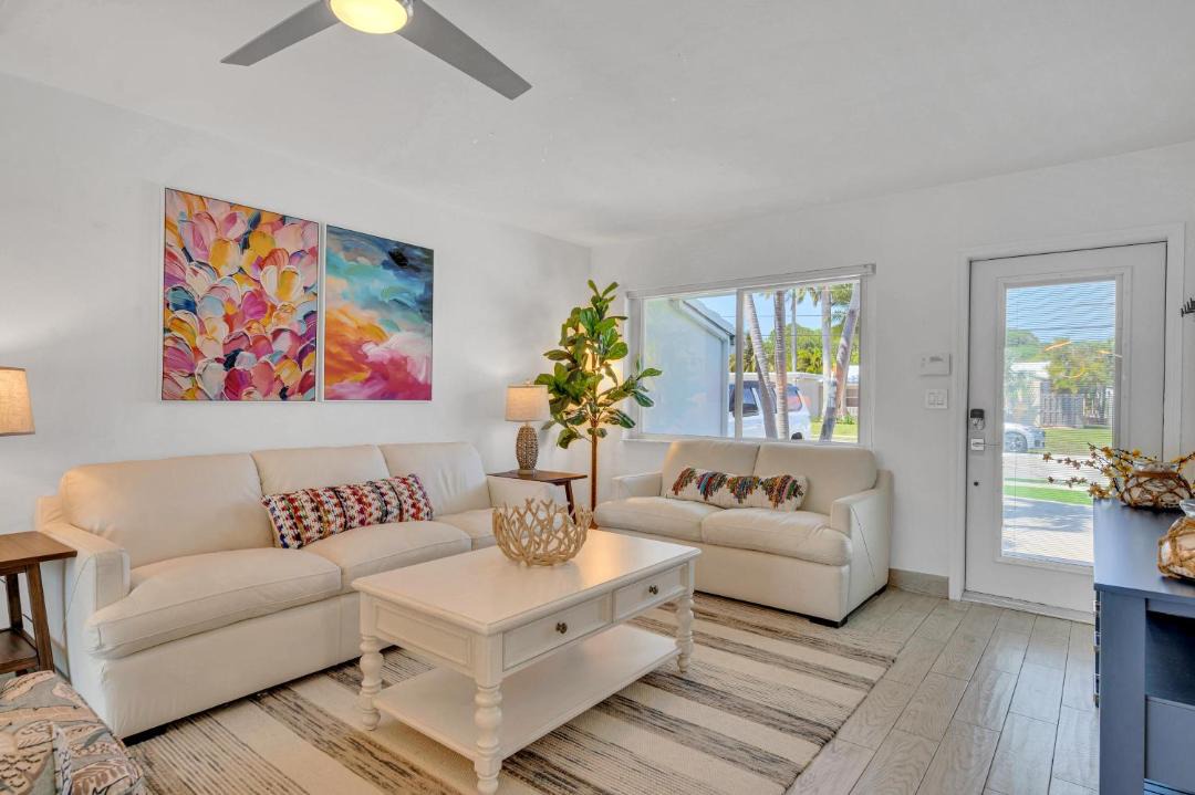 Photo of Others in South New River Isles
