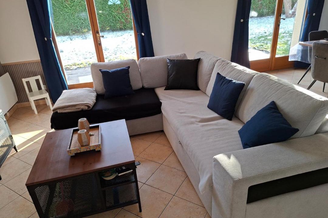 Photo of Livingroom in Cuy-Saint-Fiacre