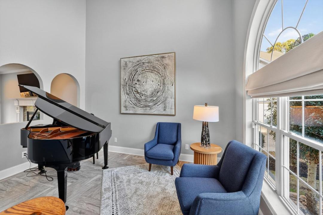 Photo of Others in Evans