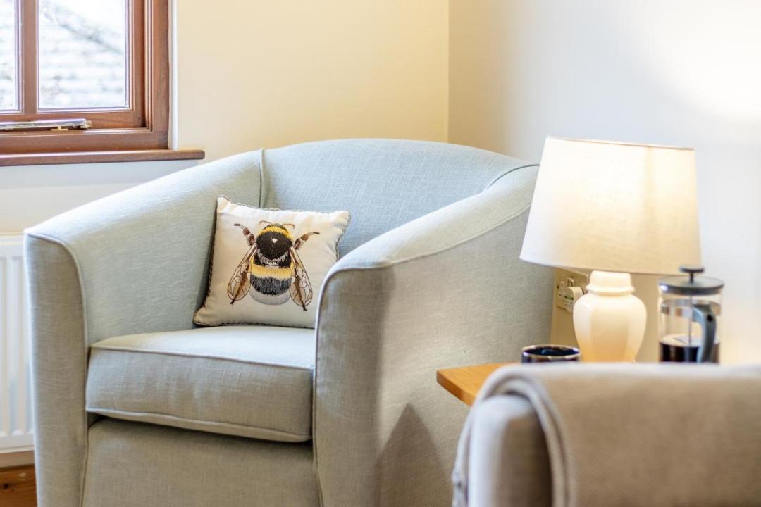 Photo of Others in The Bage