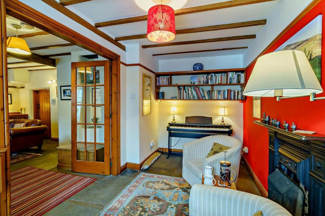 Photo of Others in Gayle