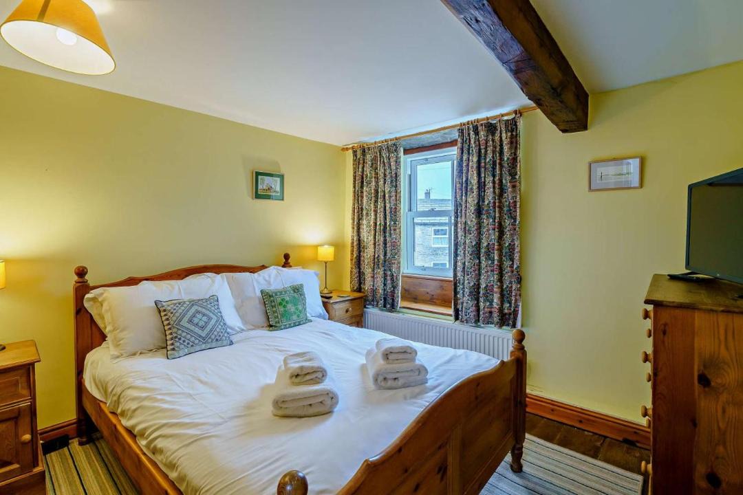 Photo of Others in Gayle