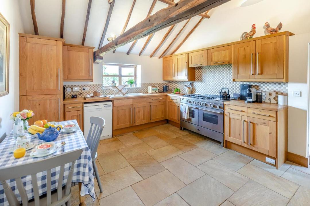 Photo of Others in Cowbeech