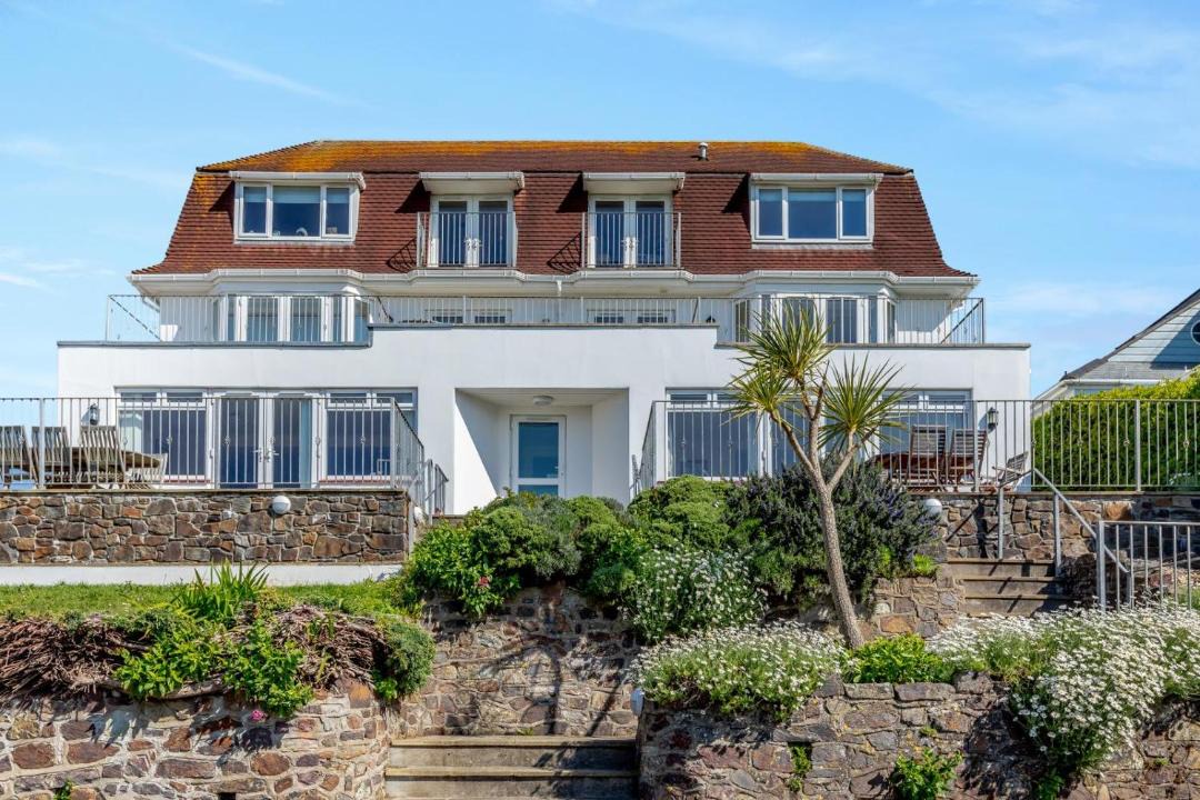 Photo of Others in Mortehoe