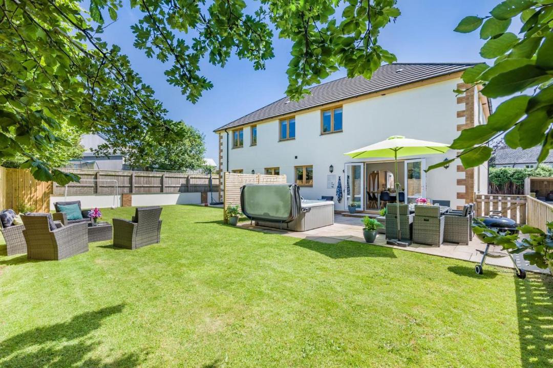 Photo of Others in Bradworthy